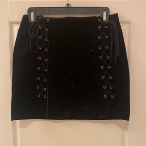 Endless Rose Velvet Skirt